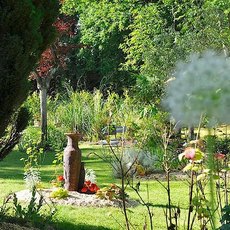Au Jardin De Lisa
