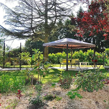 Bed and breakfast Au Jardin De Lisa Cherreau