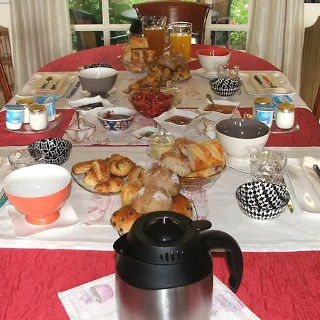 Au Jardin De Lisa 3*