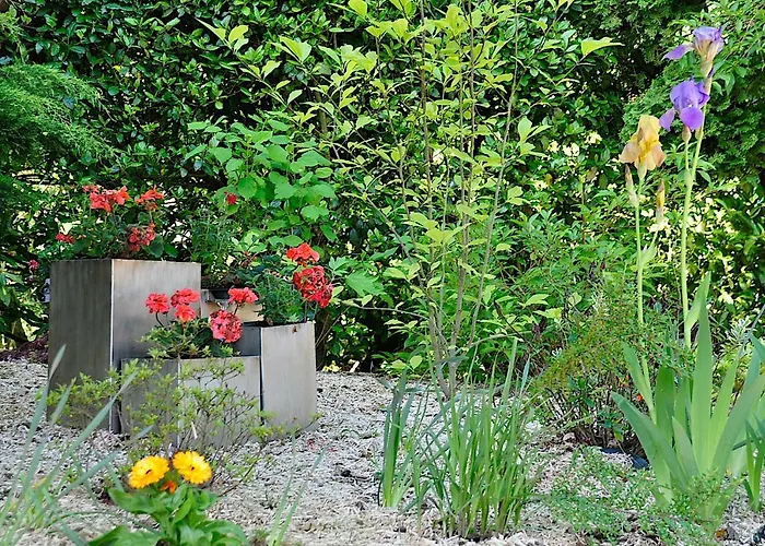 Au Jardin De Lisa Nocleg ze śniadaniem Cherreau